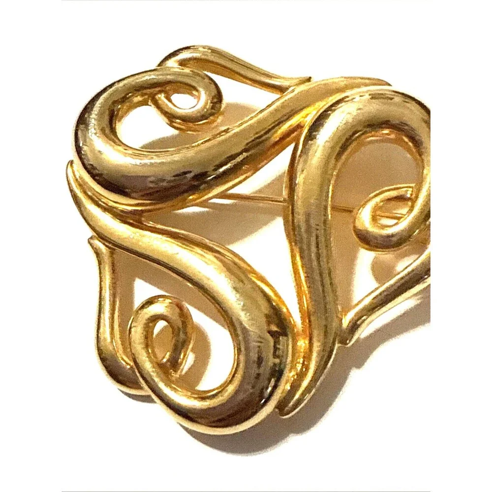 Vintage FIF Abstract Hearts Brooch Art Nouveau Gold Tone Openwork Pin 1.75